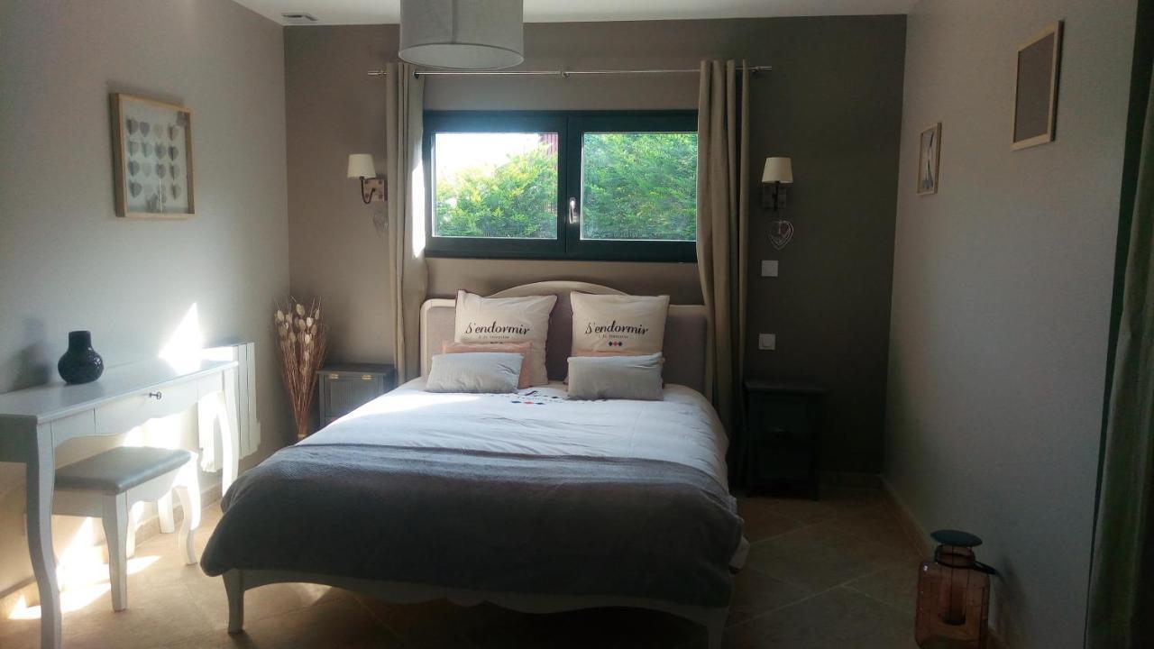 Bed and Breakfast Cosy Wood House Laubressel Экстерьер фото